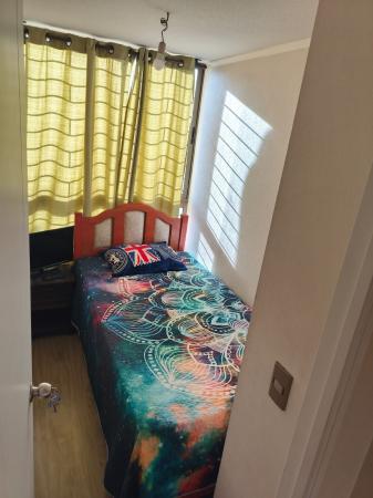 SE ARRIENDA HABITACIÓN A PERSONA SOLA
