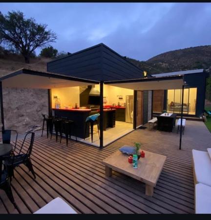 SE FABRICAN ESTRUCTURAS METÁLICAS Y CONSTRUCCIÓN 