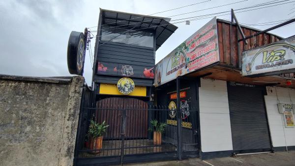 LOCAL COMERCIAL PUB, LAUTARO