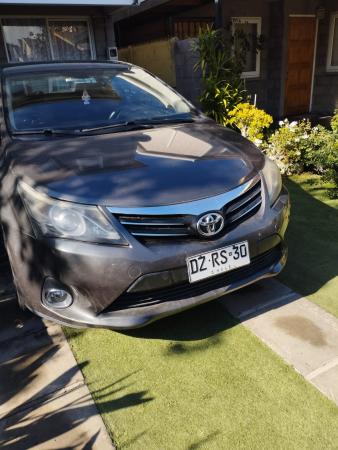 TOYOTA AVENSIS AUTOMÁTICO