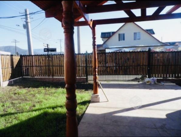 CASA AMPLIA EN ARRIENDO HACIENDA LOS MONTES RENGO 