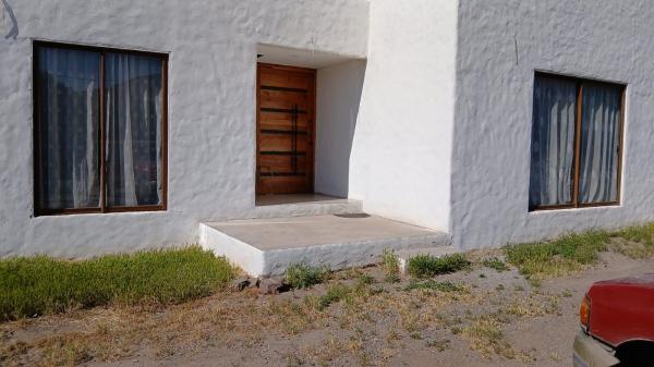 ARRIENDO EXCELENTE CASA 4D 2B  PUTAENDO $ 700 MIL