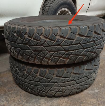 NEUMATICOS 235/75/R15 LT