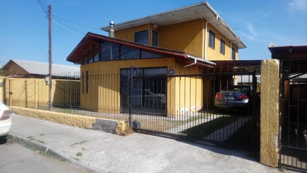 VENDO CASA EN TALAGANTE 