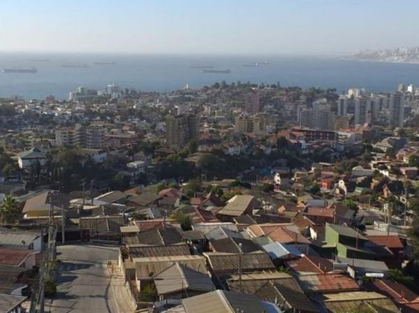 VIÑA DEL MAR , CERCANO A COPEC DE AGUA SANTA JUNIO