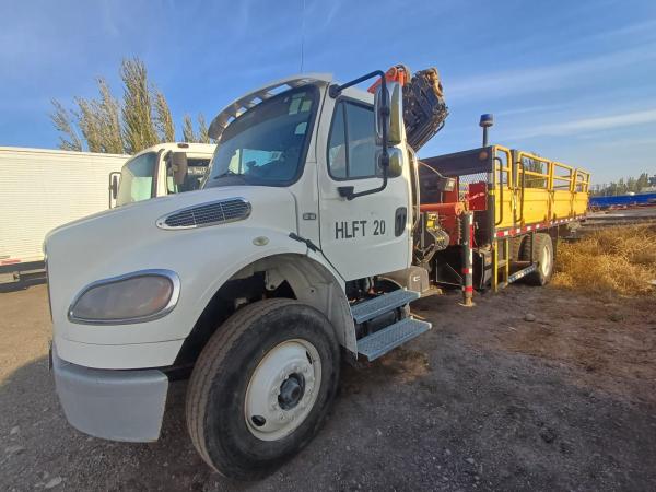 FREIGHTLINER PLUMA PALFINGER 2016 PK 15500