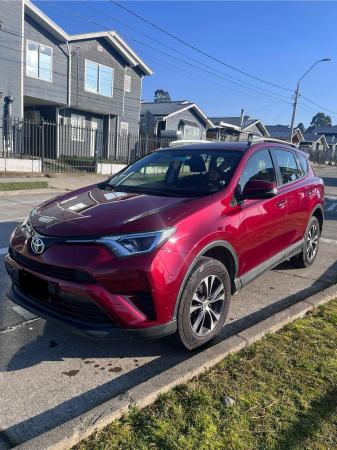 IMPECABLE! TOYOTA DE LUJO 2018 SUV 2.0 4X2