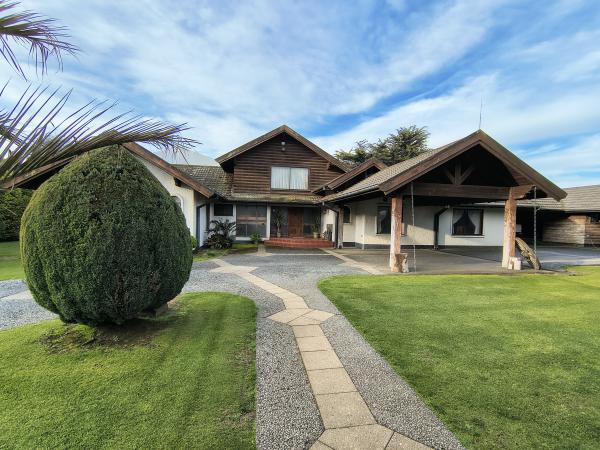 PROPIEDAD 1.600 M2, CASA 420 M2, LAUTARO