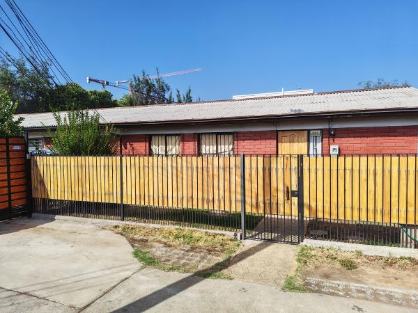CASA FAMILIAR, CERCA DEL METRO