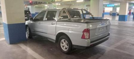 Camioneta Actyon Sport
